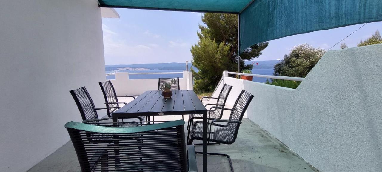 Apartments Dana أوميس المظهر الخارجي الصورة