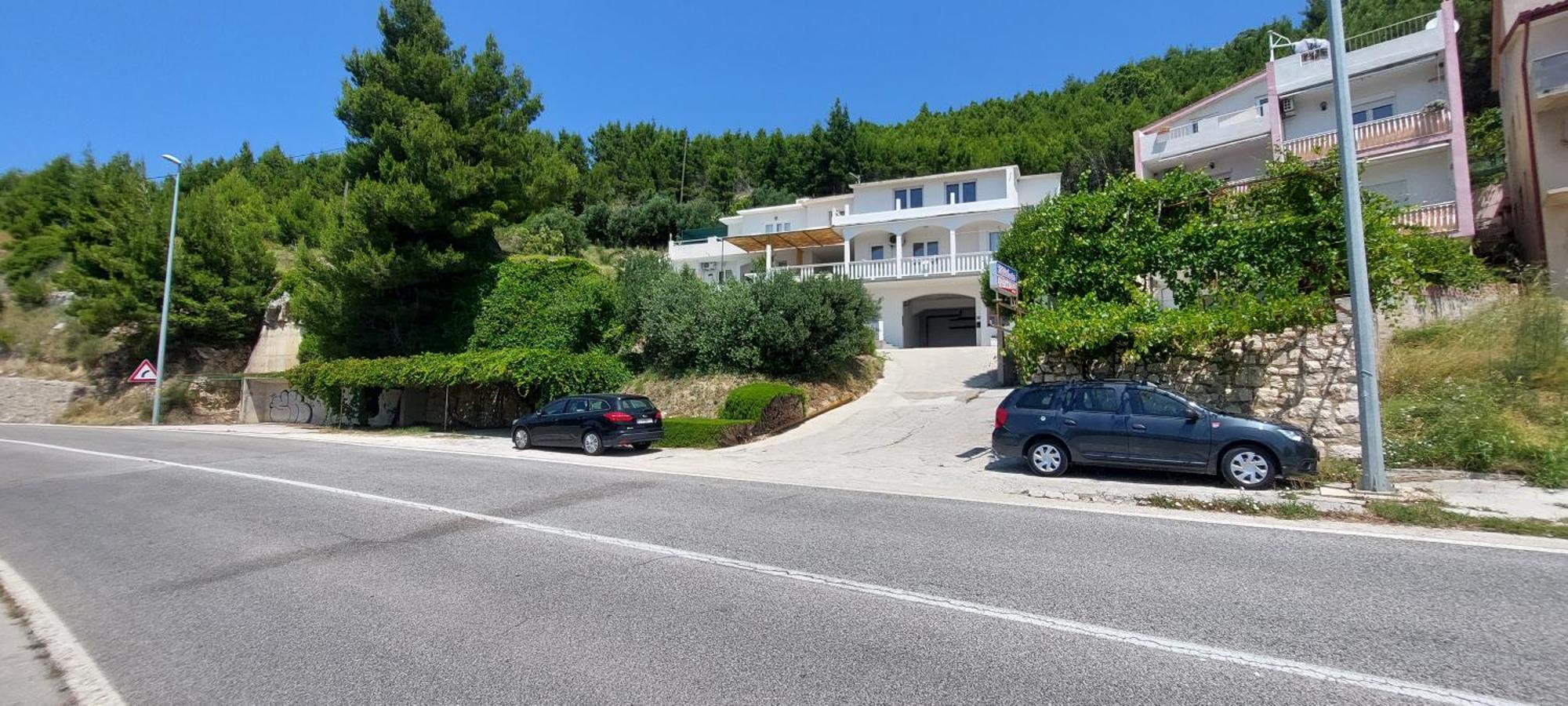 Apartments Dana أوميس المظهر الخارجي الصورة
